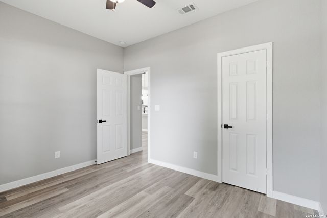 1544 Brighton, San Antonio, TX 78211