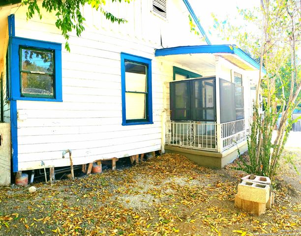 416 PEACOCK AVE, San Antonio, TX 78201