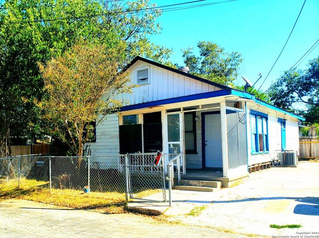 416 PEACOCK AVE, San Antonio, TX 78201