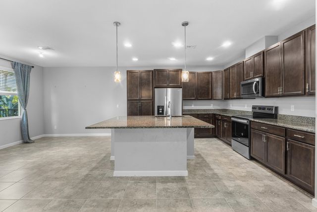 16474 Helix Court, The Acreage, FL 33470