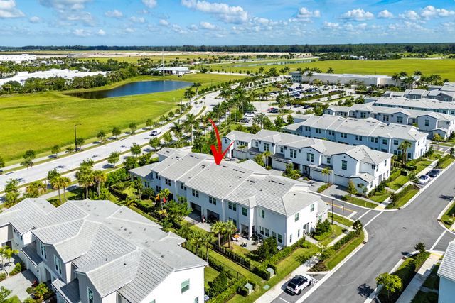 16474 Helix Court, The Acreage, FL 33470