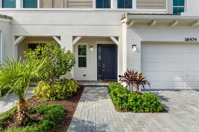 16474 Helix Court, The Acreage, FL 33470