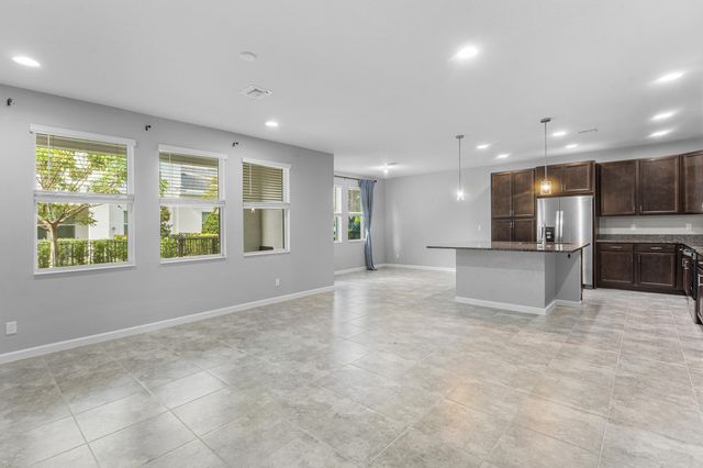 16474 Helix Court, The Acreage, FL 33470