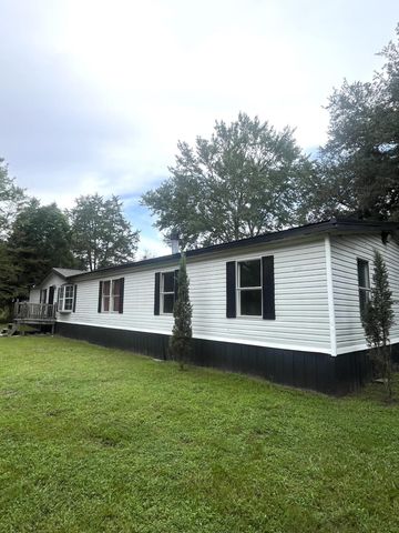 734 Henry Street, Walterboro, SC 29488