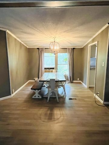 734 Henry Street, Walterboro, SC 29488