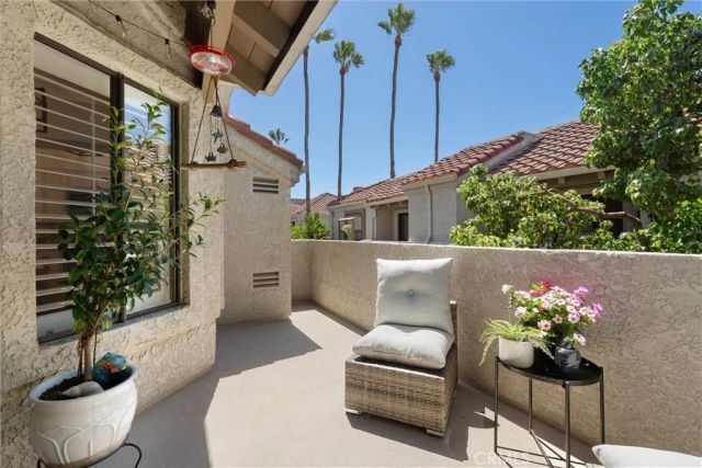 4782 Tiara 203, Huntington Beach, CA 92649
