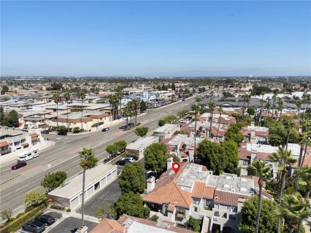 4782 Tiara 203, Huntington Beach, CA 92649
