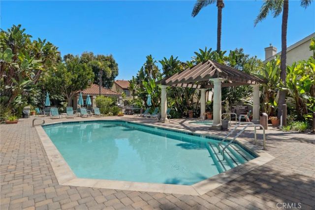 4782 Tiara 203, Huntington Beach, CA 92649