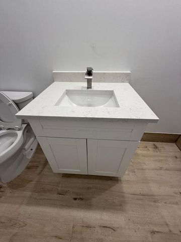 1480 E Sample Road 103, Pompano Beach, FL 33064