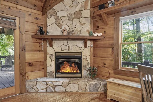 245 Sunrise Valley Road, Blue Ridge, GA 30513