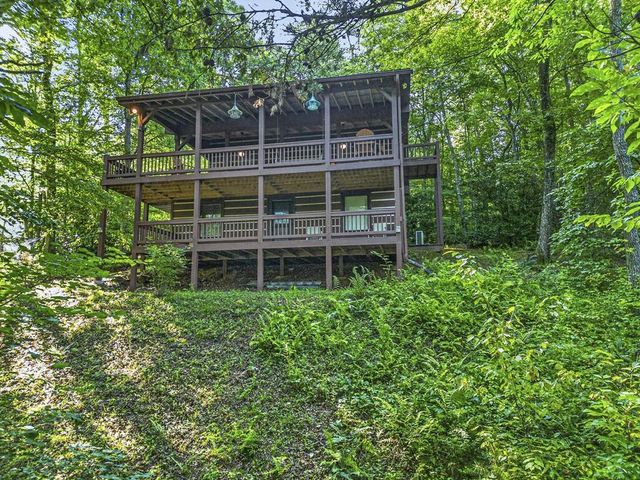 245 Sunrise Valley Road, Blue Ridge, GA 30513