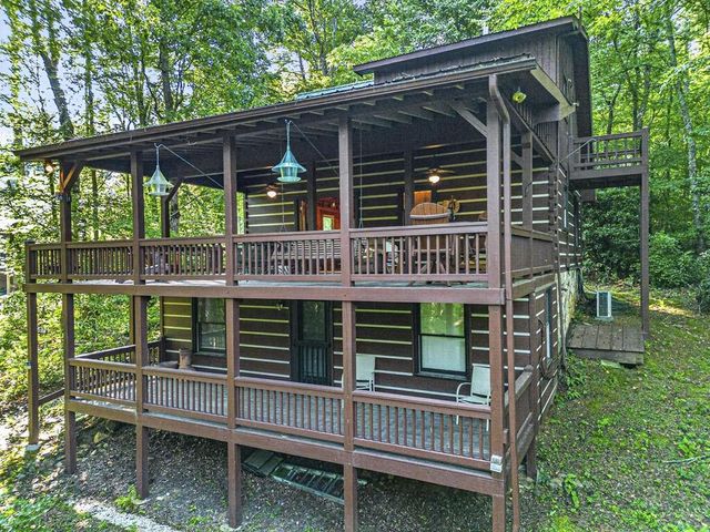 245 Sunrise Valley Road, Blue Ridge, GA 30513