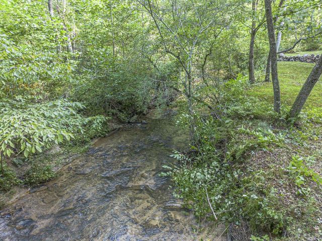 245 Sunrise Valley Road, Blue Ridge, GA 30513