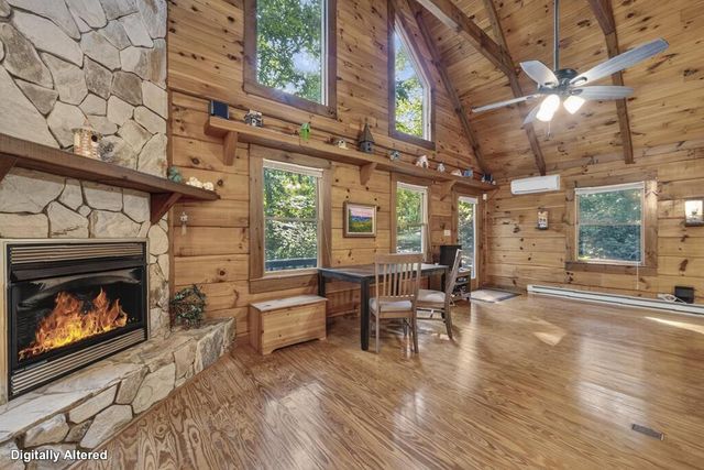 245 Sunrise Valley Road, Blue Ridge, GA 30513