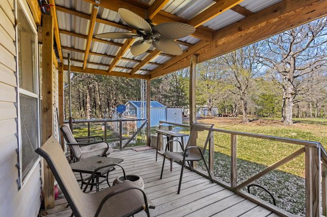 528 County Road 1120, Ravenna, TX 75476