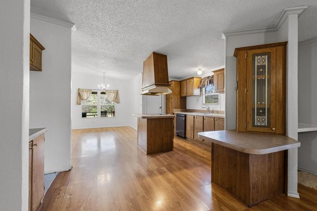 528 County Road 1120, Ravenna, TX 75476