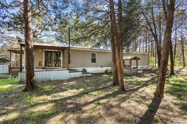 528 County Road 1120, Ravenna, TX 75476