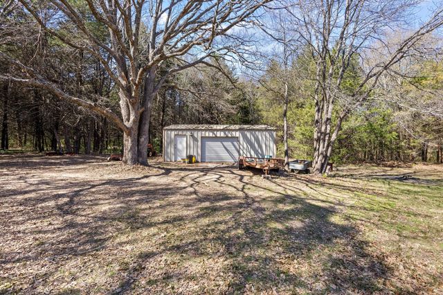 528 County Road 1120, Ravenna, TX 75476