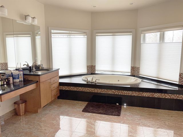 263 Cedar Creek Drive, Battle Creek, MI 49015