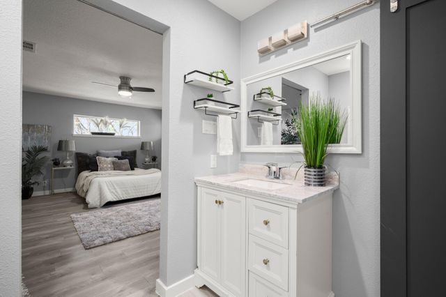 3305 Santa Monica DR, Austin, TX 78741