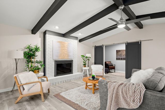 3305 Santa Monica DR, Austin, TX 78741