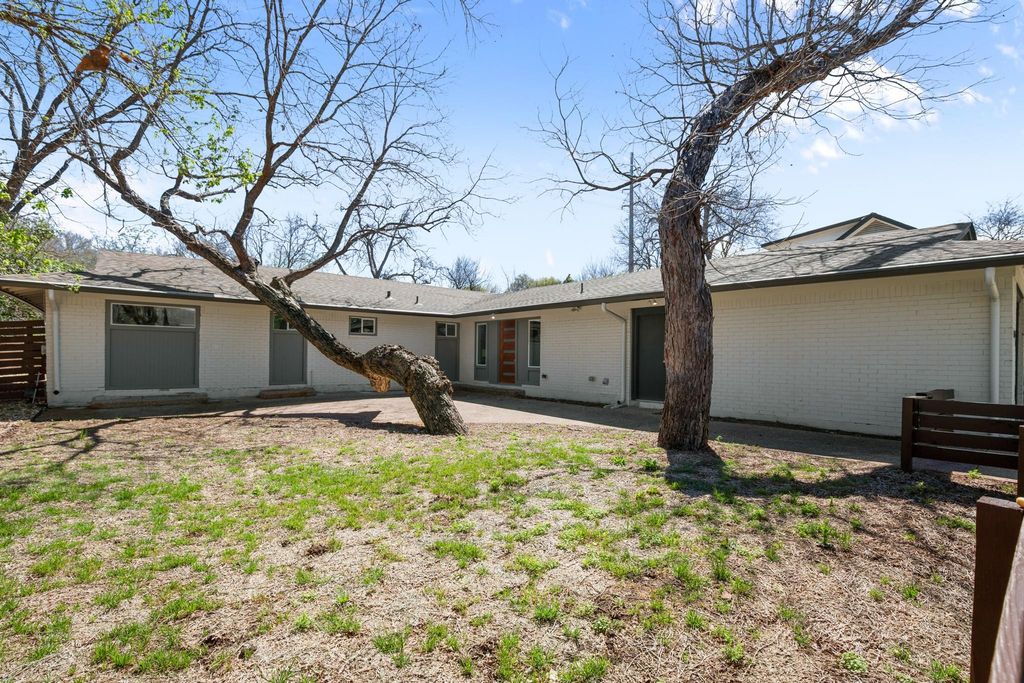 3305 Santa Monica DR, Austin, TX 78741