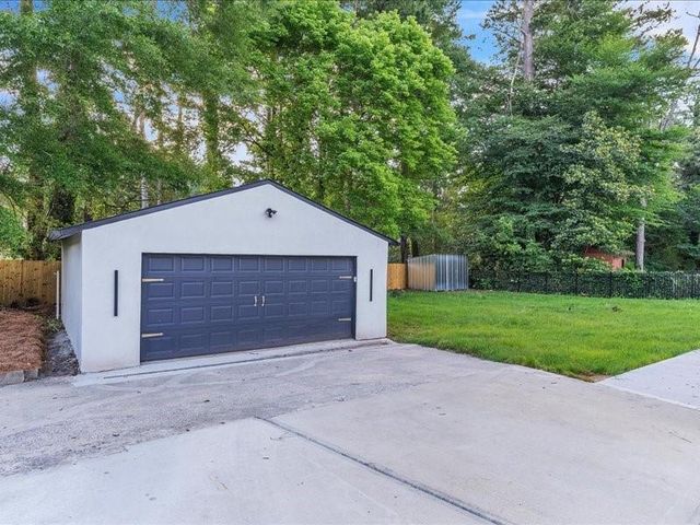 6873 Church Street, Riverdale, GA 30274