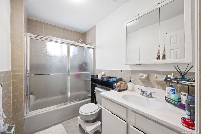 1955 Burke Avenue, Bronx, NY 10469