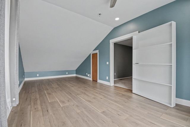 2444 Sunny Creek Street Se, City Of Kentwood, MI 49508