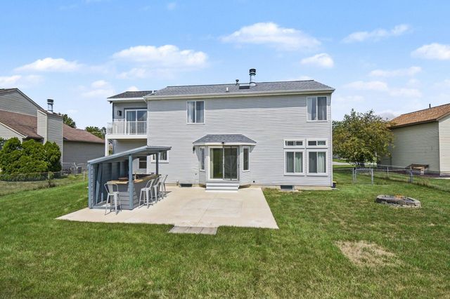 2444 Sunny Creek Street Se, City Of Kentwood, MI 49508