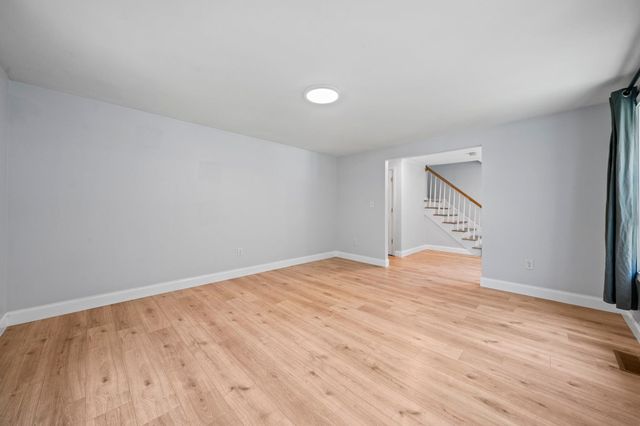 379 West Washington Street, Hanson, MA 02341