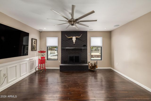 6515 W VILLA THERESA Drive, Glendale, AZ 85308