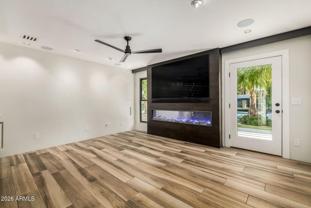 6515 W VILLA THERESA Drive, Glendale, AZ 85308