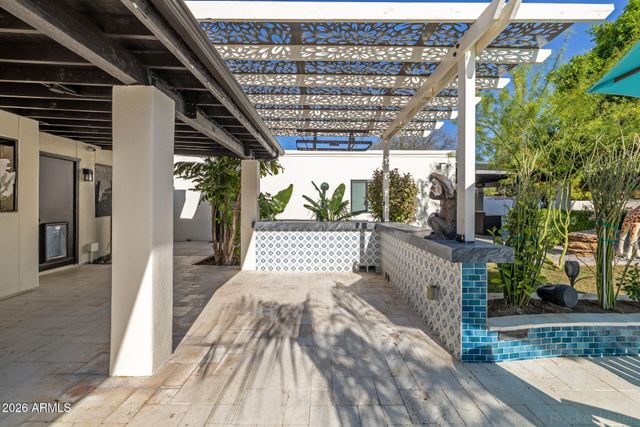 6515 W VILLA THERESA Drive, Glendale, AZ 85308