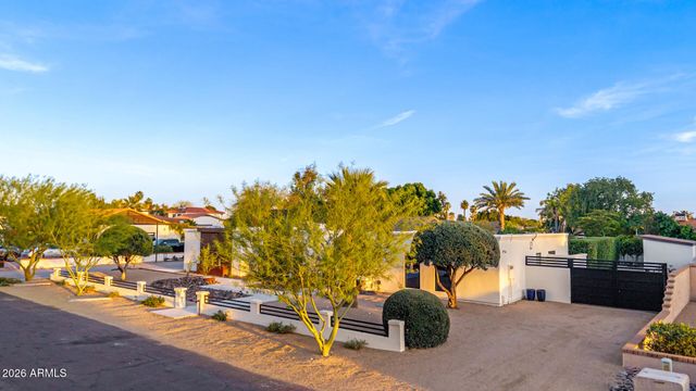 6515 W VILLA THERESA Drive, Glendale, AZ 85308