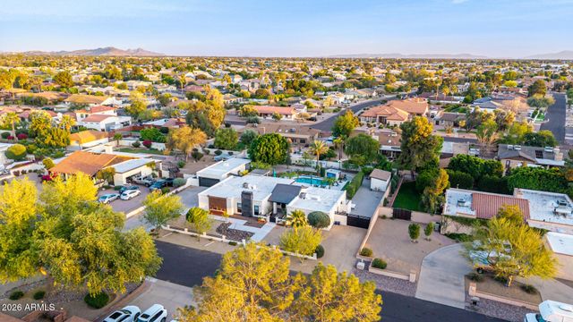 6515 W VILLA THERESA Drive, Glendale, AZ 85308