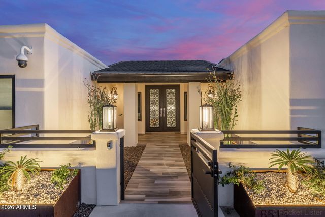 6515 W VILLA THERESA Drive, Glendale, AZ 85308