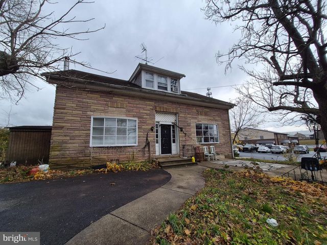 5600 BOYERTOWN PIKE, Birdsboro, PA 19508