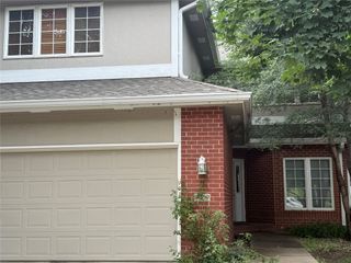 1500 Crown Colony Court 420, Des Moines, IA 50315