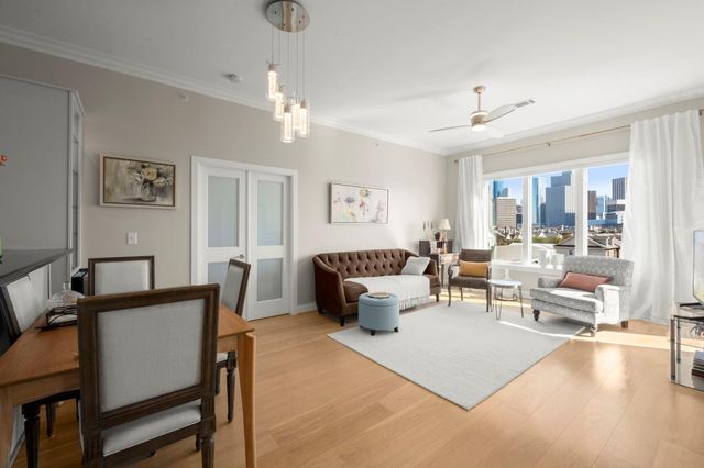 1900 Genesee Street 302, Houston, TX 77006