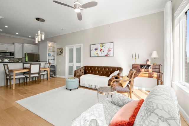 1900 Genesee Street 302, Houston, TX 77006