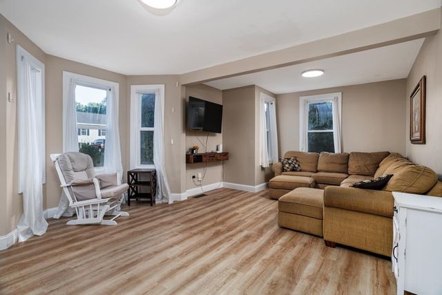 54 Elm Street, Concord, NH 03303