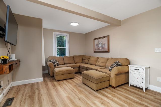 54 Elm Street, Concord, NH 03303