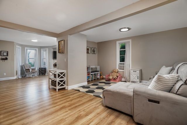 54 Elm Street, Concord, NH 03303