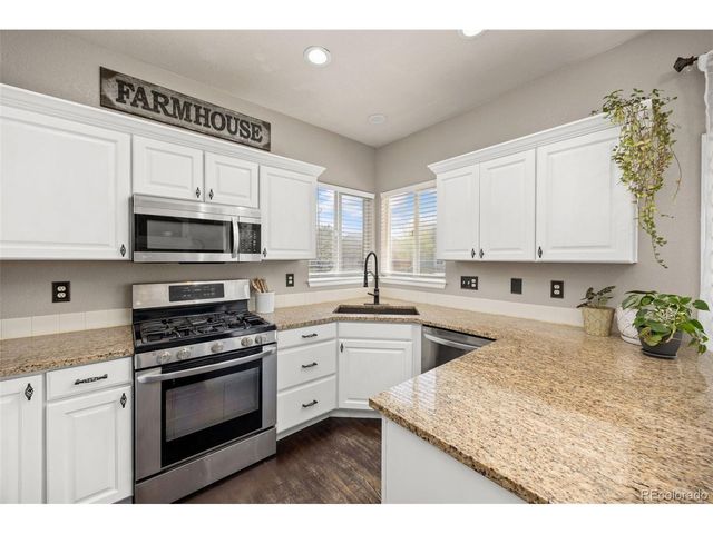 3760 Barnard Ln, Johnstown, CO 80534