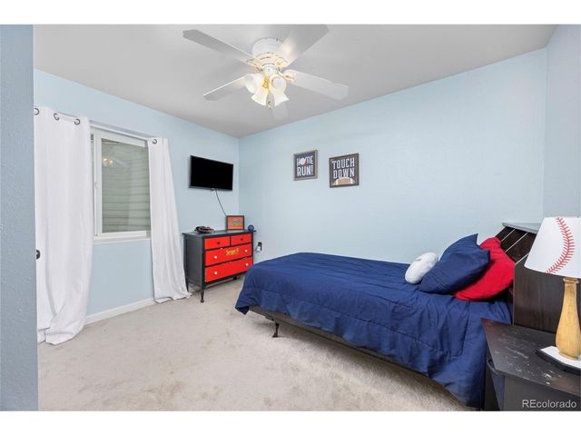 3760 Barnard Ln, Johnstown, CO 80534