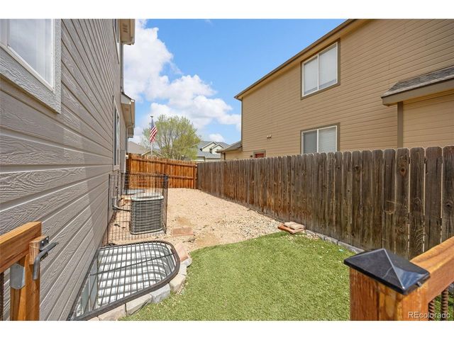 3760 Barnard Ln, Johnstown, CO 80534