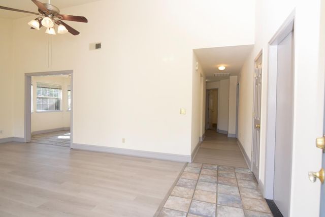 2413 Tamarack Ct, Rocklin, CA 95677