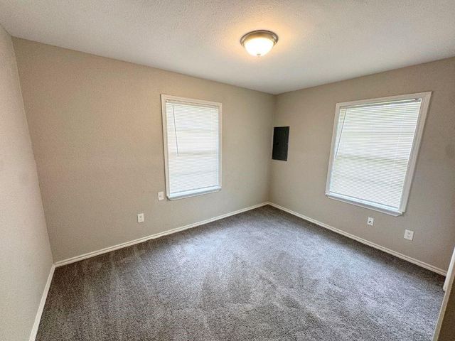 8238 Homewood Lane, Houston, TX 77028