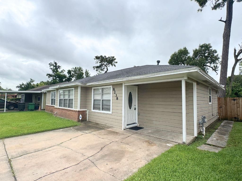 8238 Homewood Lane, Houston, TX 77028